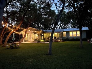 Exterior - Lake View house with park like yard.  New cowboy pool to beat the heat !! (Canyon Lake)
