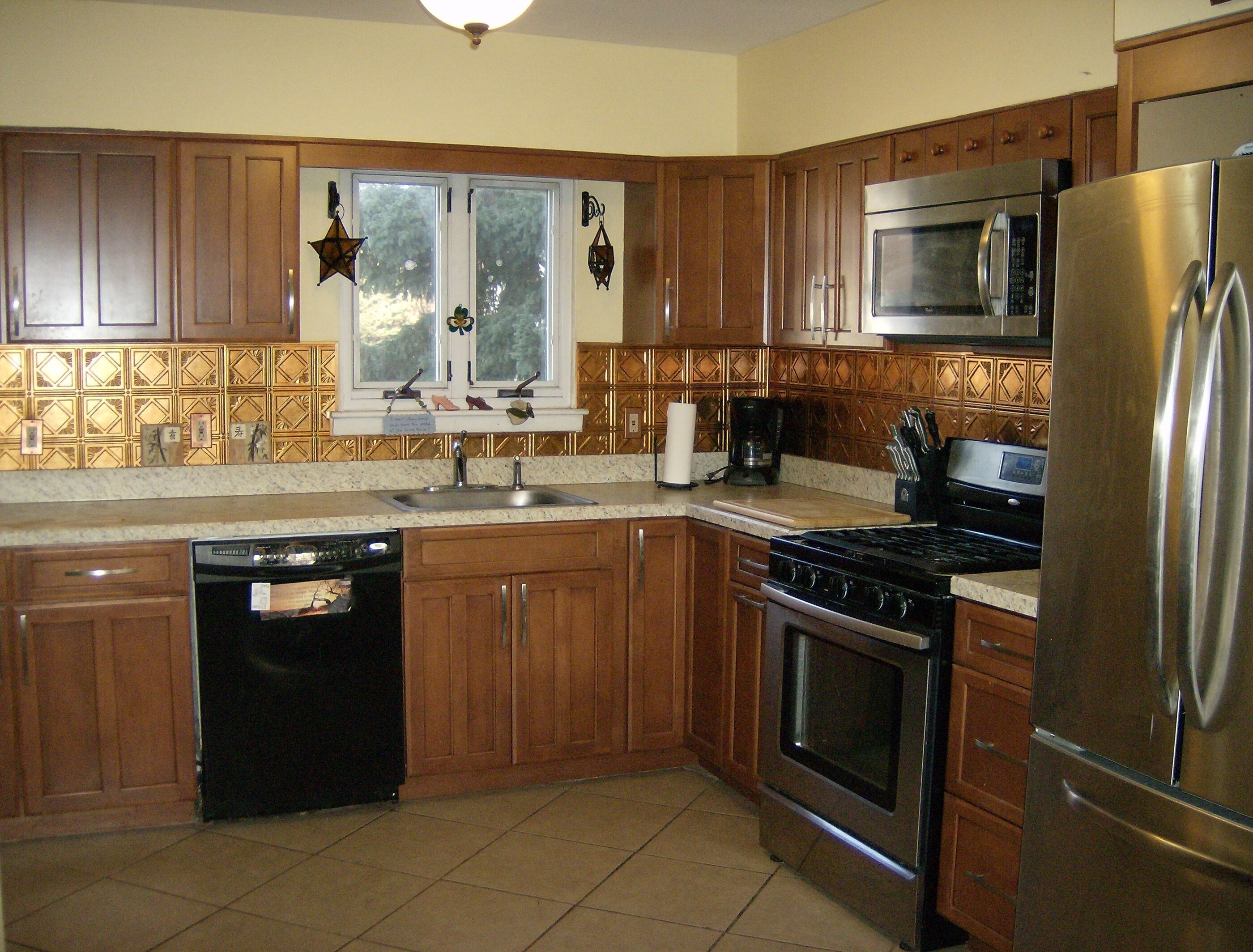 CORPORATE OR FAMILY MONTHLY RENTAL ONLY -  $ 116./nite in the heart of the fun