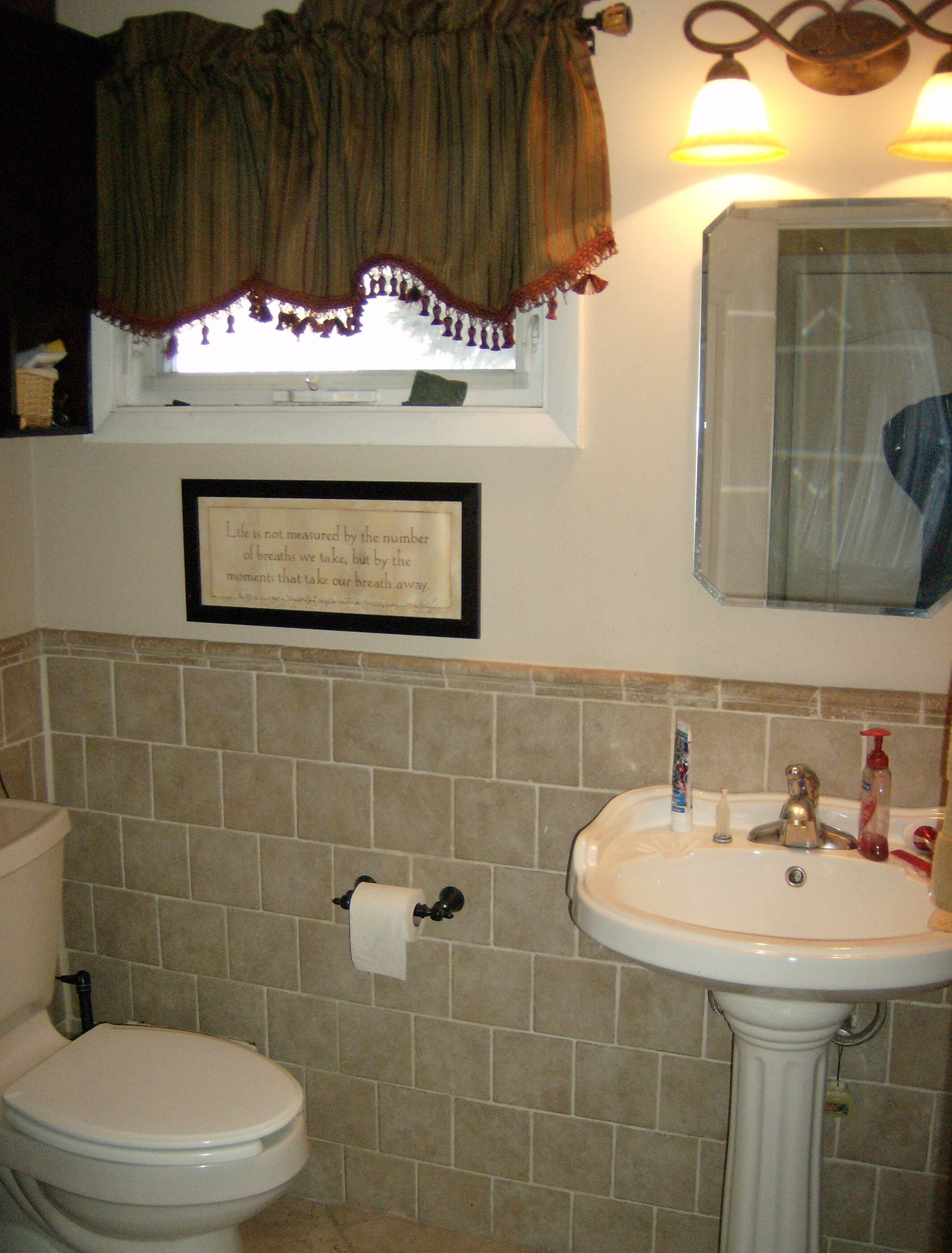 CORPORATE OR FAMILY MONTHLY RENTAL ONLY -  $ 116./nite in the heart of the fun