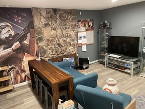 Smart-TV, Netflix, Bücher, Streaming-Dienste