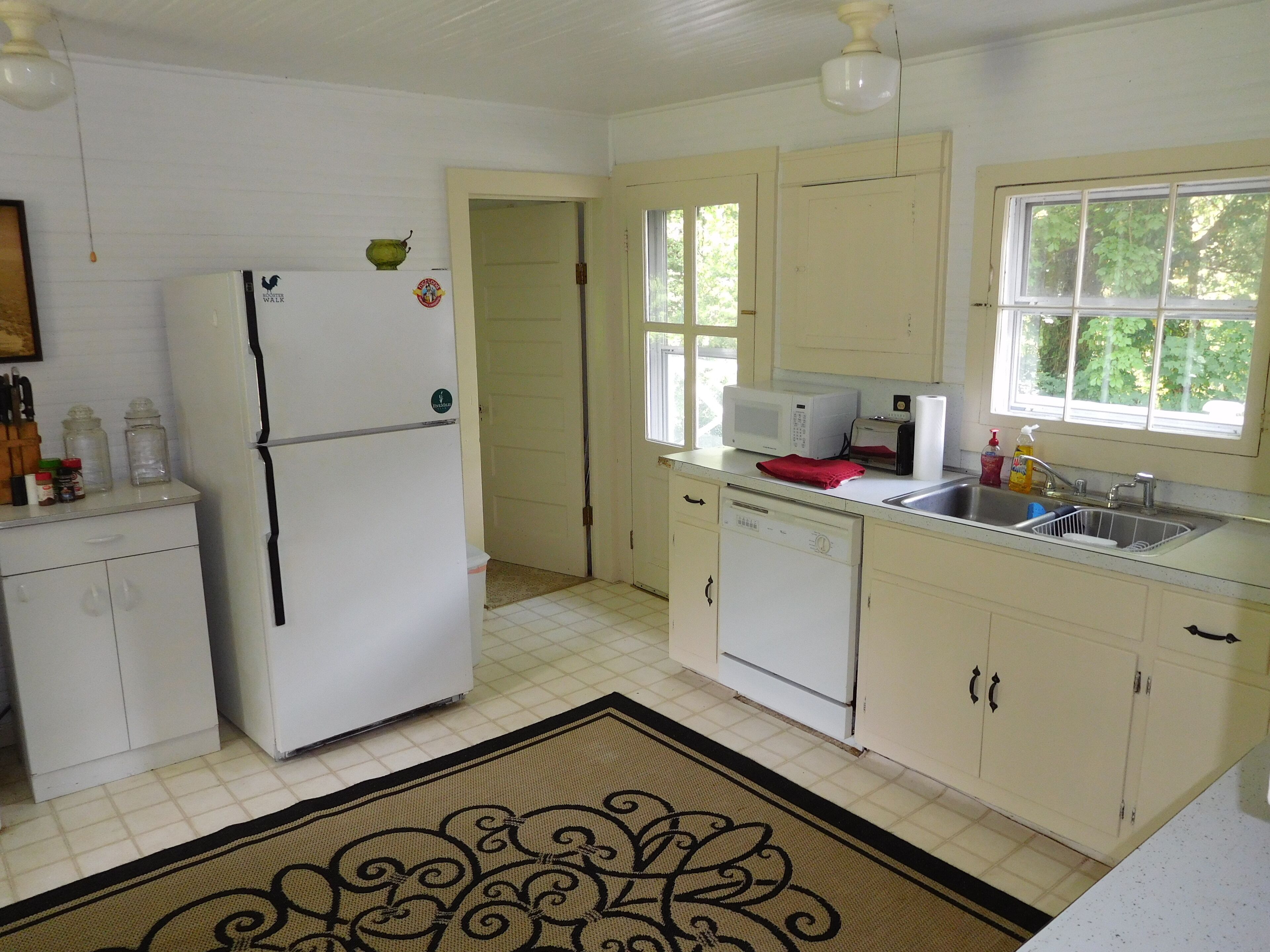 Hidden Historic 12 Arcres In Downtown Abingdon, Walk To The Creeper Trail!