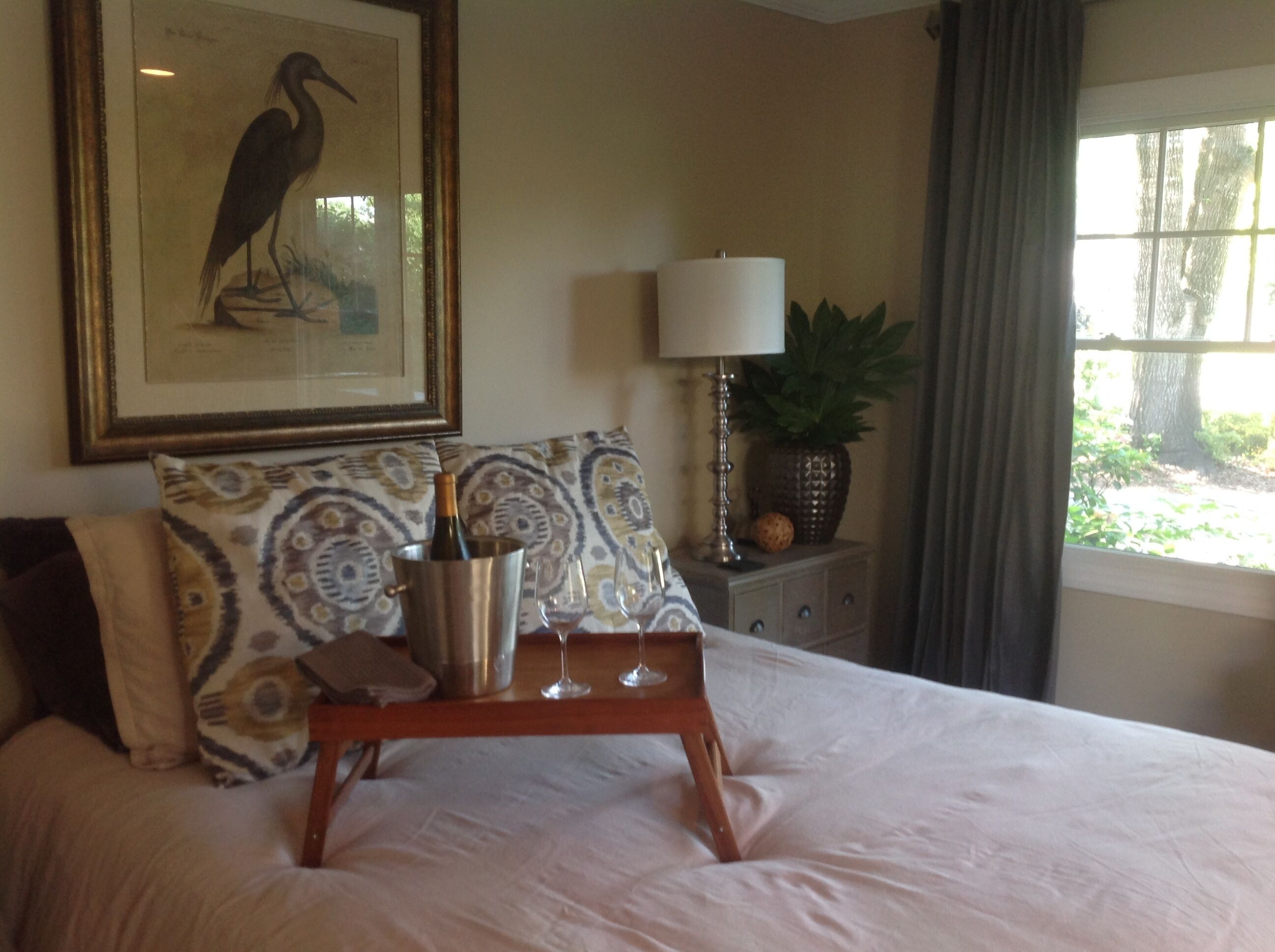 Heron's Nest - Relaxing private oasis -ideal location close to beach & downtown