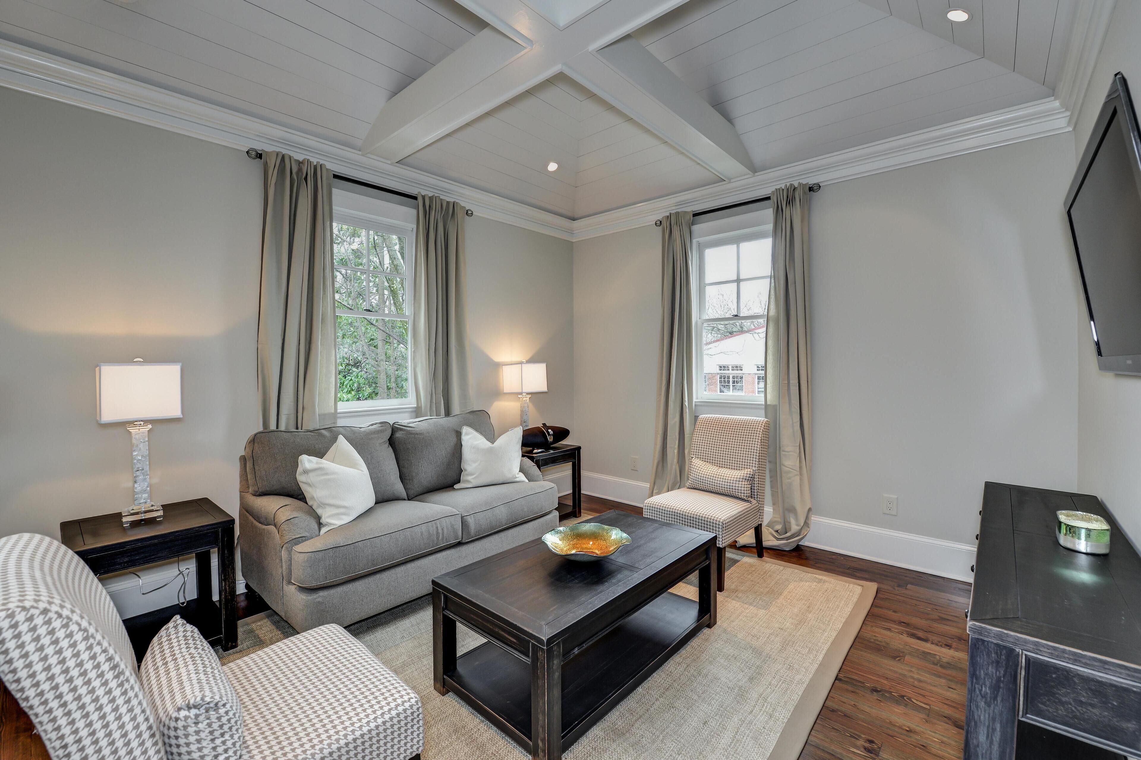 Unit 4 - Amazing 2 Bedroom Suite Two-level floor plan