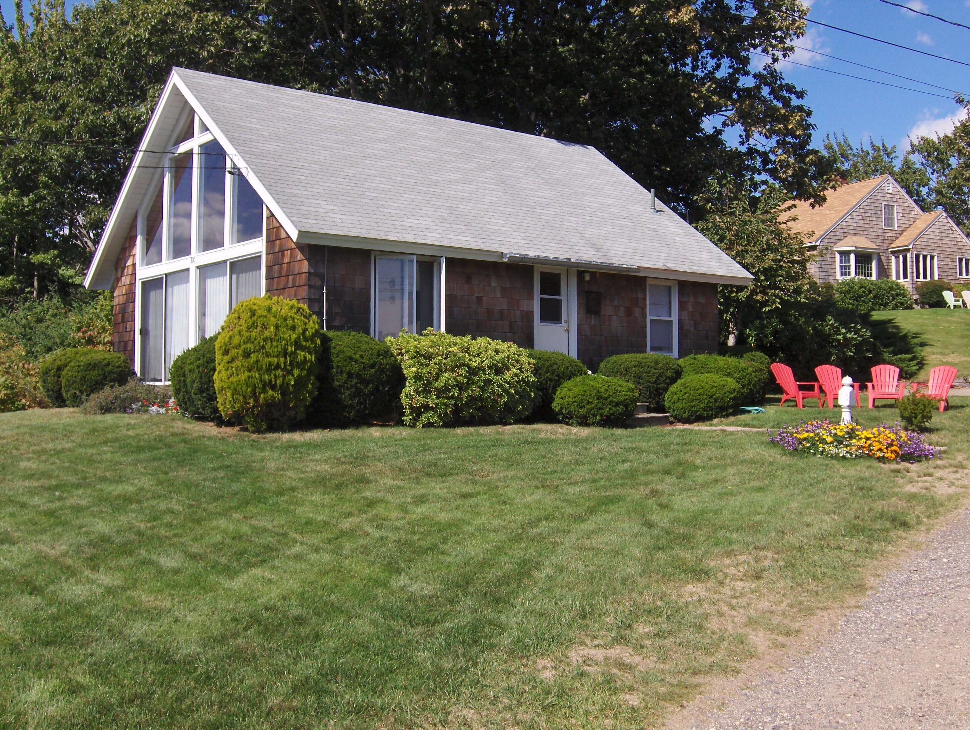 Goose Rocks Beach 3BR-2Bath, River View-Walk to Beach-Full w Return Guests-2024