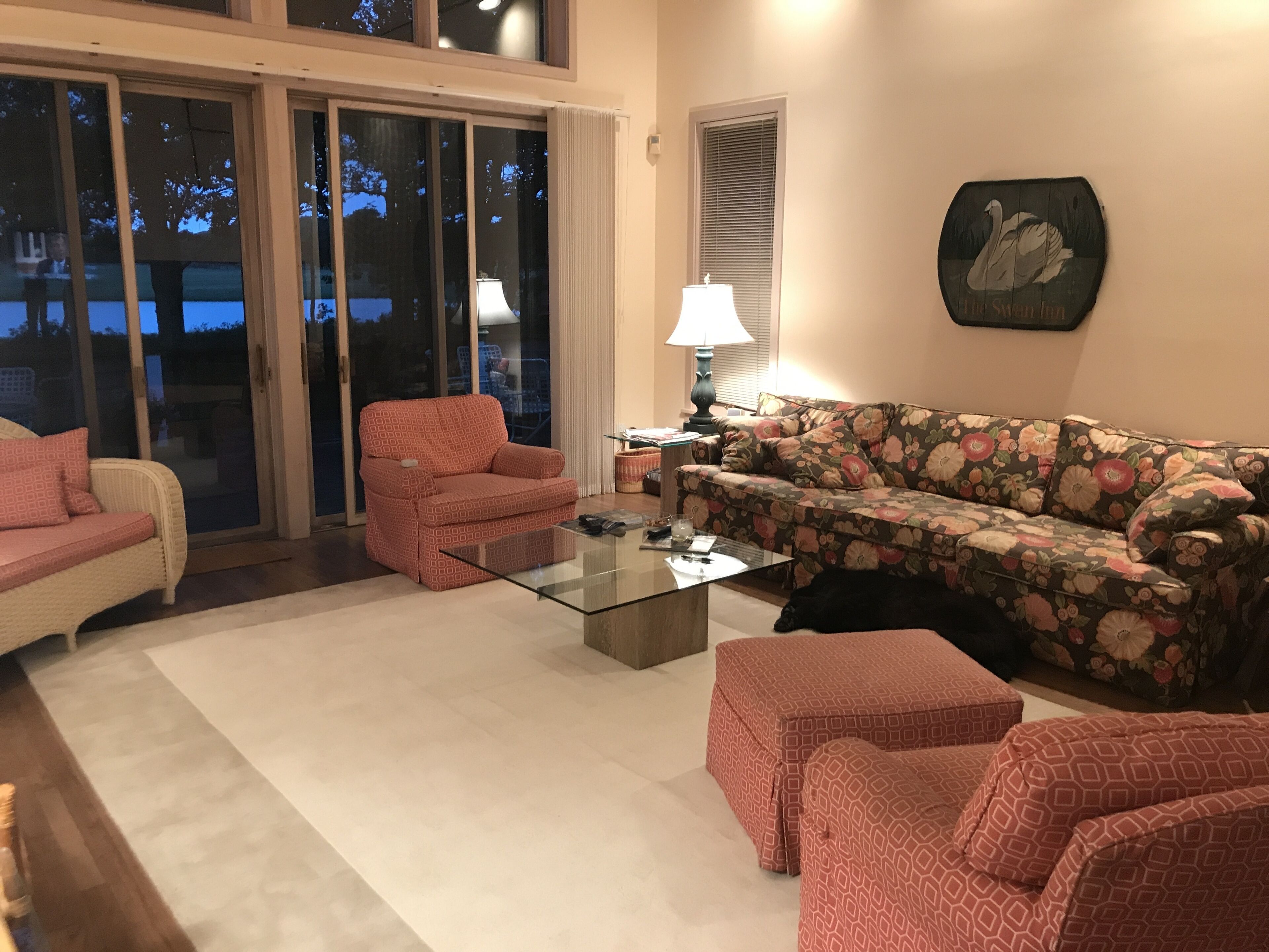 Fields & Pond Views - Minutes To Long Point Beach