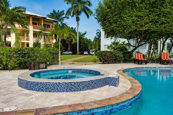 Hot Tub & Building 2