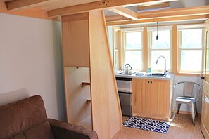 Interior - Tiny House Resort: Outdoor Adventure Near Estes Park (Lyons)