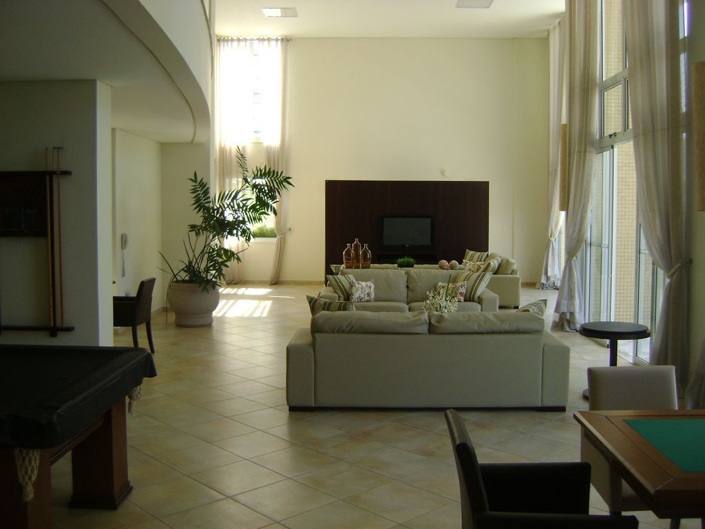 3 Bedroom Apartment, Air Conditioned, Gourmet Balcony and Sea View