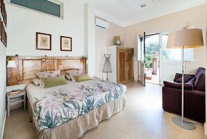 6 Schlafzimmer, Internetzugang, Bettwäsche