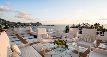 Torre dell'Aquila, Luxury Villa with concierge service.