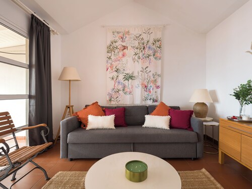 Penthouse with large terrace and sea views