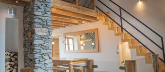 Beautiful, spacious chalet, with garden and bike room