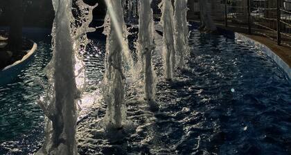 Jasmine Luxury 2 bedroom villa with pool, wifi, bbq and close to the beach..