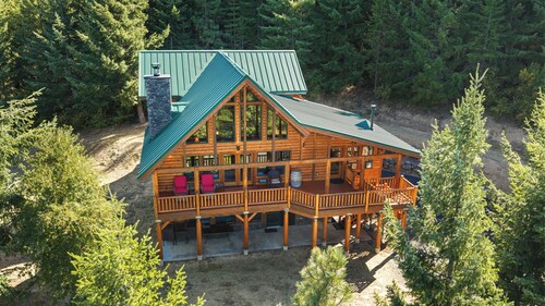 HUGE Mt VIEWS, HGTV SHOW LOG HOME - GATED DEVELOPMENT, CLE ELUM MINUTES AWAY!!!