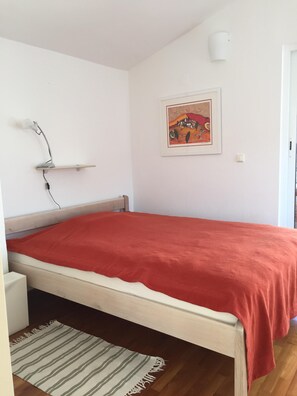 1 bedroom, free WiFi, bed sheets - Dream vacation on island in Croatia where you will always come back to (Bobovišce na moru, Milna, Croatia)