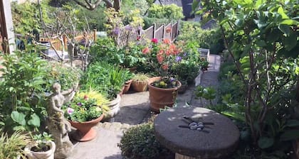 Ruhig s / c Ferienhaus mit Garten 5 Minuten zu Fuß zum Zentrum von Uppingham