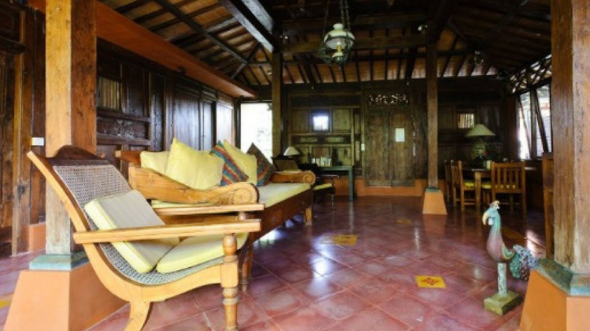 Fully Serviced Traditional House