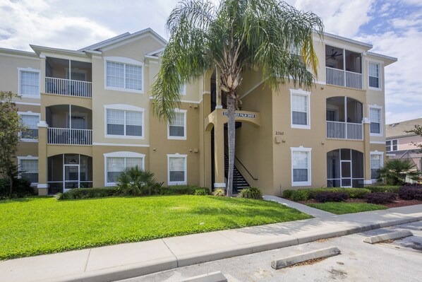 Condo, 3 Bedrooms, 2 Bathrooms | 3 bedrooms, desk, laptop workspace, iron/ironing board - Treasure Hunt by VillaDirect (Kissimmee)