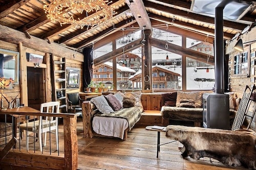 Magnificent Chalet near the Rosière, les Arcs