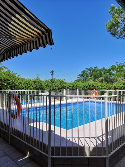 Bed Vine, beautiful and spacious house in the heart of Andalusia.