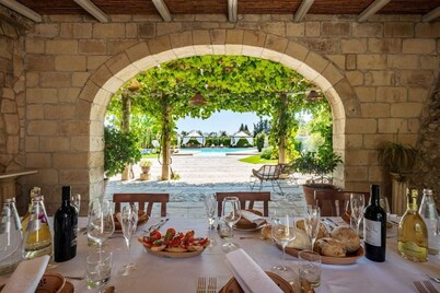 Masseria Saracino - Exclusive villa with private pool