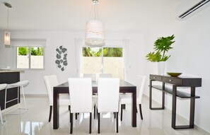 Dining - Gorgeous New Condo in the Beach-Front Community of Los Corales! (Punta Cana)