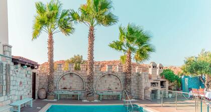 Karteros Luxury Villa