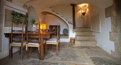 Rustic farmhouse with sea views, large garden and private pool.