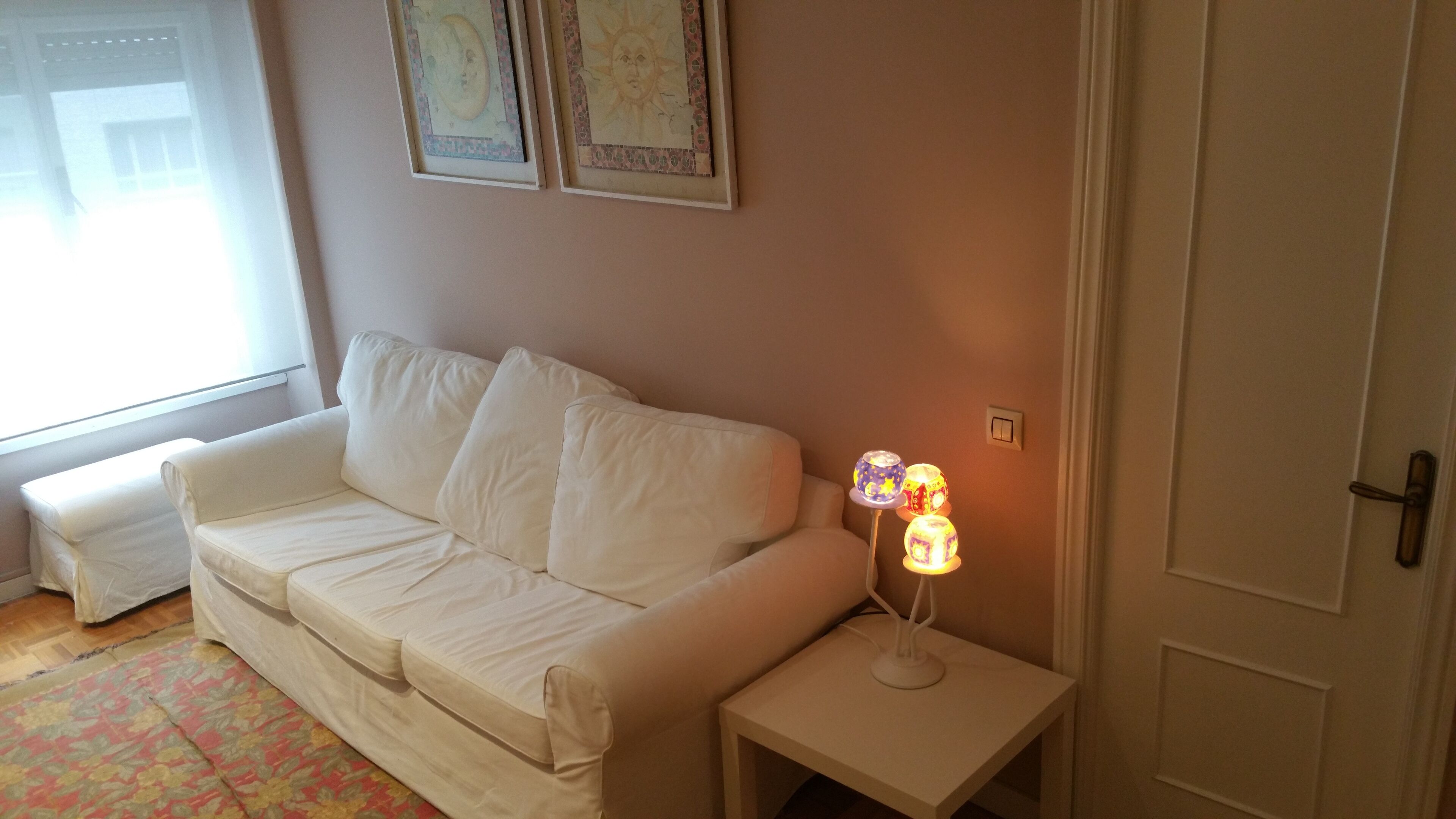 VERY COZY AND CENTRIC