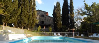 boerderij calcinaia op het meer Appartement LOGGIA x 6/9 zwembad, barbecu park