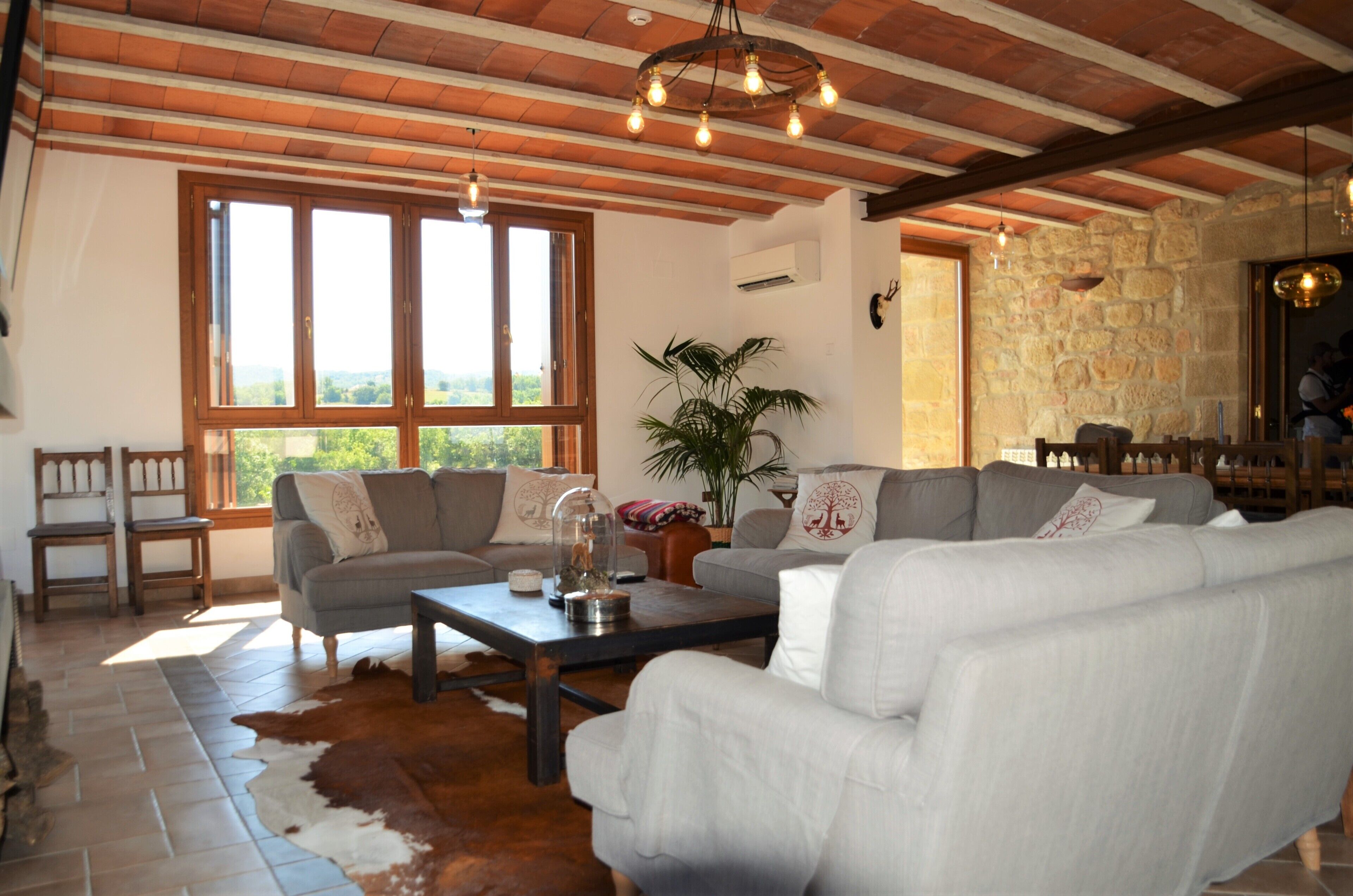 El Riberella - Very modern and luxurious holiday home w/ pool. 5 suite bedrooms.