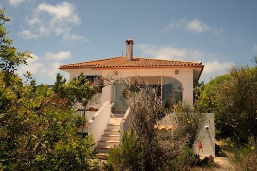 Carloforte Palme House, 4BR, Walk to Beach, Garden
