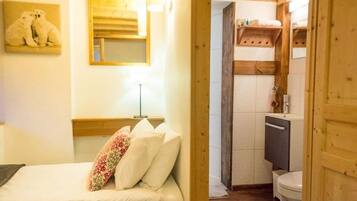 2 chambres, fer et planche Ă repasser, lit parapluie, Wi-Fi gratuit