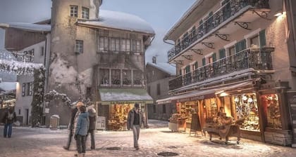 Unique character chalet in central Samoens, 2 bedrooms, sauna, log fire, terrace