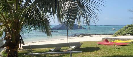 On the beach, beach towels