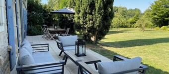 Lovely stone house large private heated pool and gardens, ideal for families