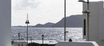 Aloha Corralejo beach appartament, terrace whit sea view, WIFI, free