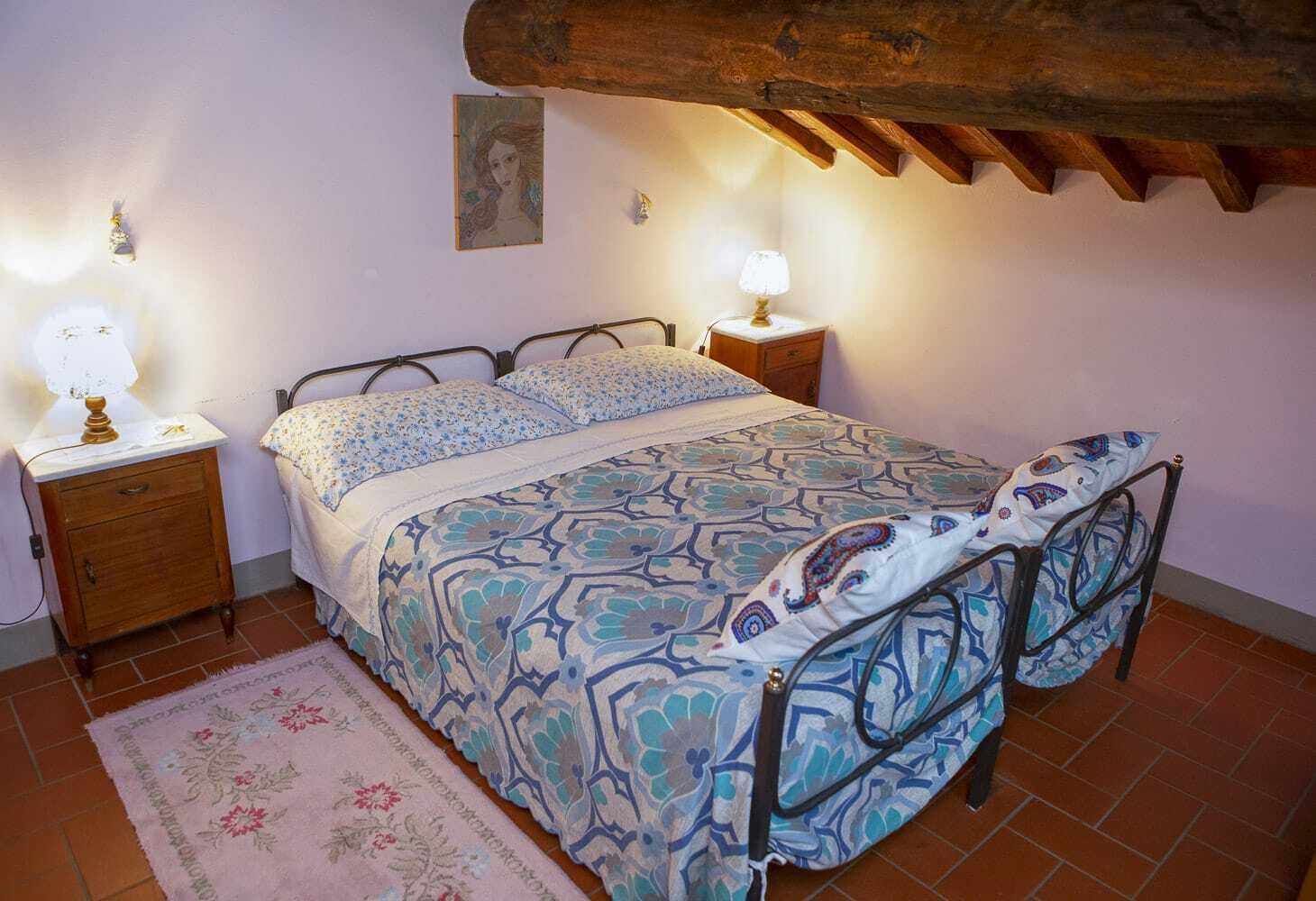 Romantic Holiday Villa, pool Opens from April to October, for 18 people