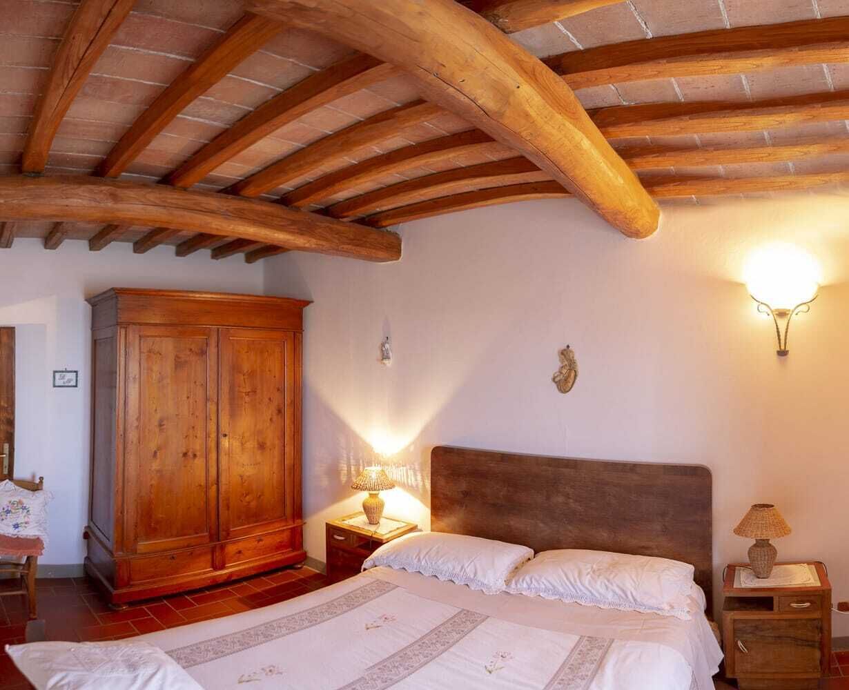 Romantic Holiday Villa, pool Opens from April to October, for 18 people