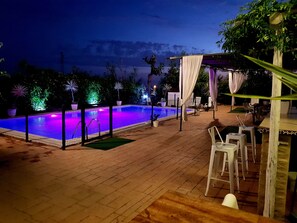 Outdoor pool - Charming villa 35km from Seville, P. N.Doñana. El Rocio .Playas De Huelva. Wifi. (Villalba del Alcor)
