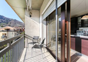 Property grounds - APARTMENT VITTORIO, 2 bathroom, 2 bedrooms, near Venice, Prosecco area Cortina  (Vittorio Veneto)