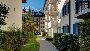 Property grounds - Apartment Staddon - Alpes Agency - Central Chamonix - Sleeps 6 (Chamonix-Mont-Blanc)