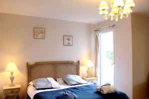 4 camere, una cassaforte in camera, ferro/asse da stiro, Wi-Fi