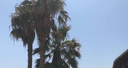 Very panoramic 10 minutes walk from the sea