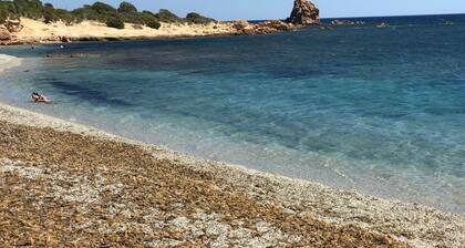 Very panoramic 10 minutes walk from the sea
