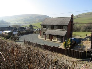 Exterior - Nant-Y-Glyn Holiday Accommodation set in a beautiful rural hamlet location (Llandrindod Wells)