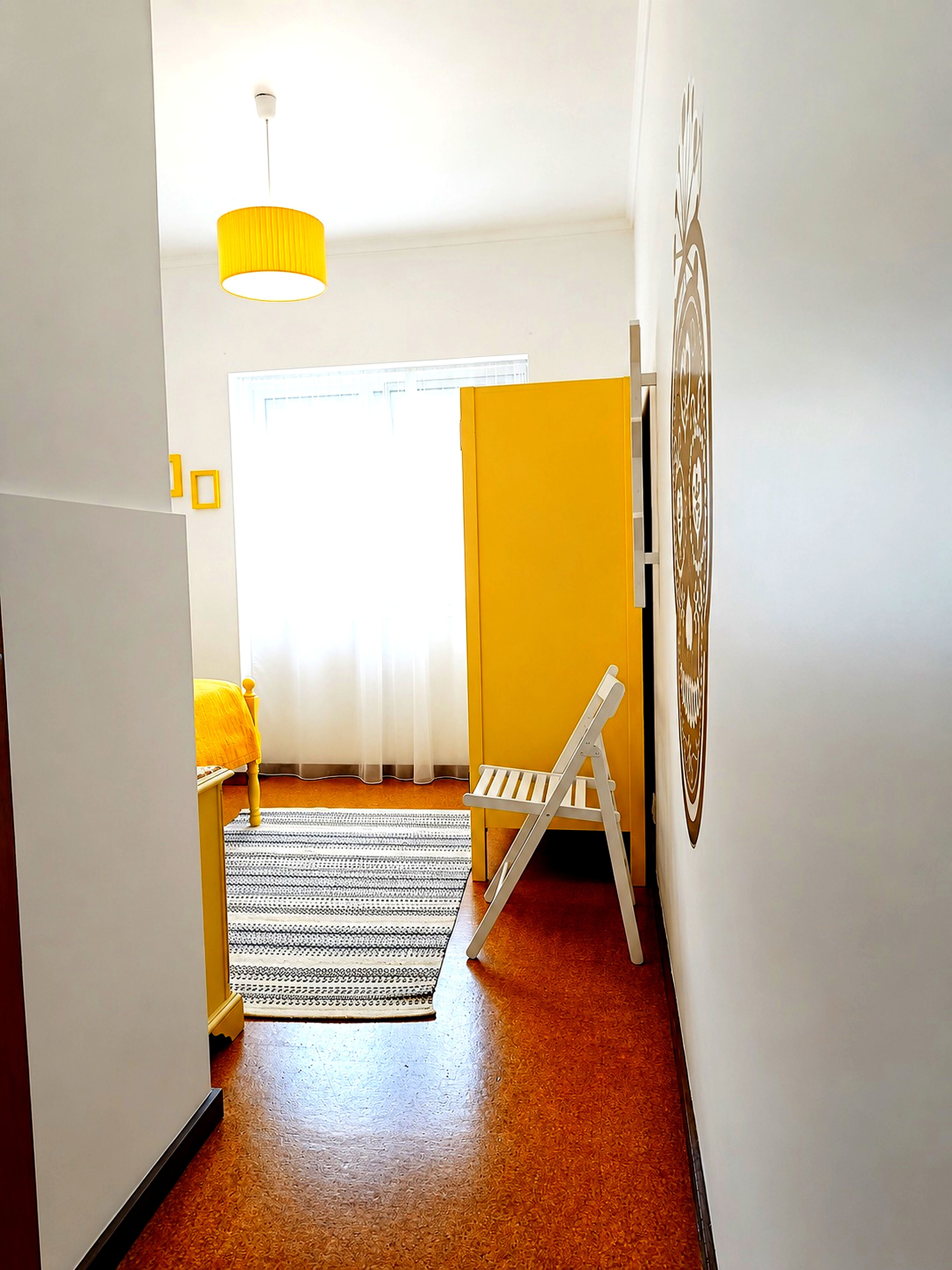 4 chambres, fer et planche à repasser, accès au Wi-Fi (inclus)