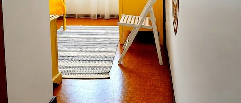 4 chambres, fer et planche Ă repasser, accĂšs au Wi-Fi (inclus)