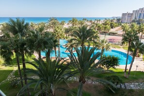 Pool - Tobago apartment with sea views and first line of beach (El Campello)
