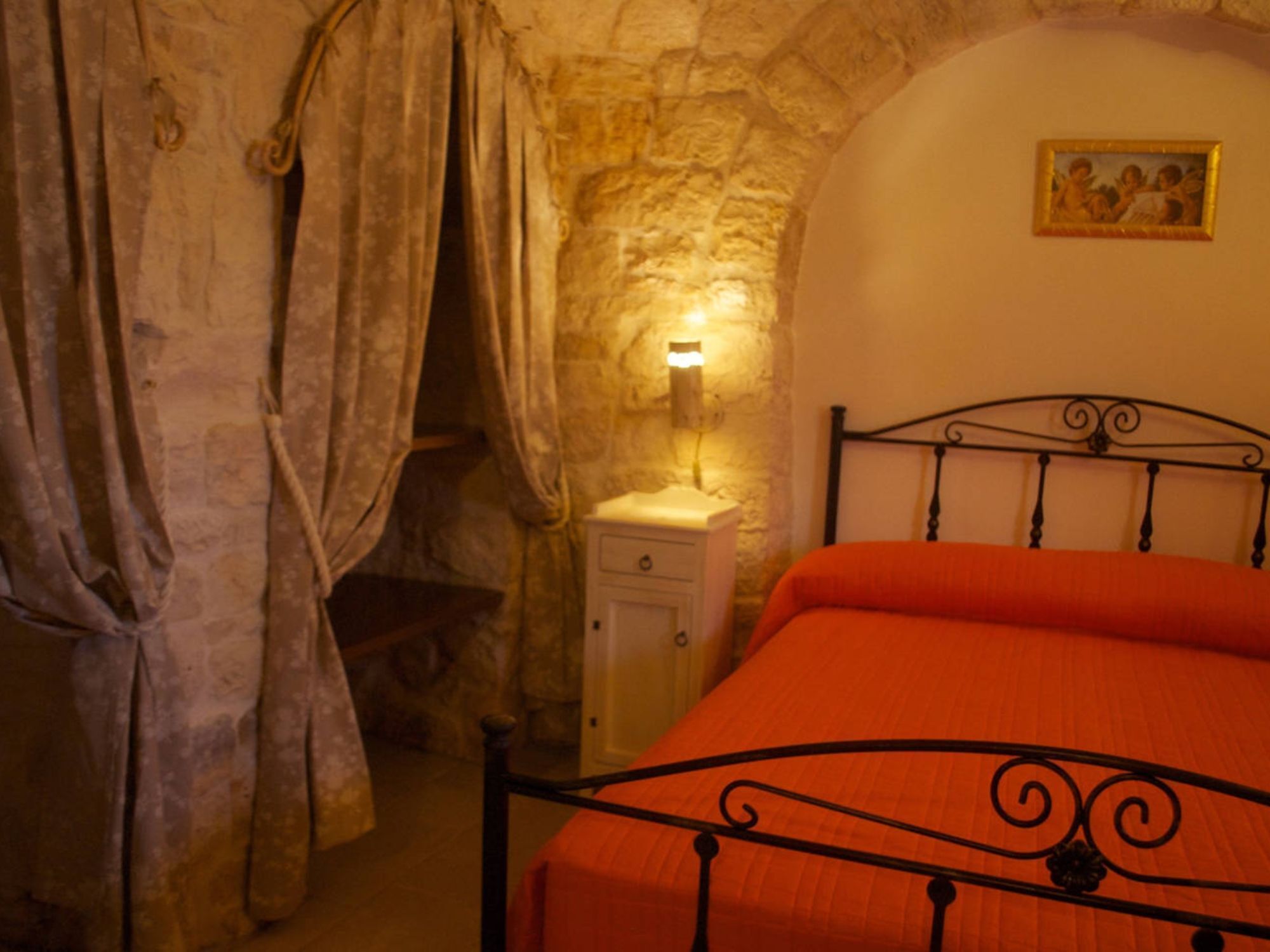 Trullo Carrubo - A few kilometers from Locorotondo